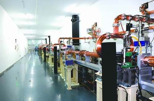 “中(zhong)國(guo)第一，世界最亮(liang)”：我國成功研製世界上